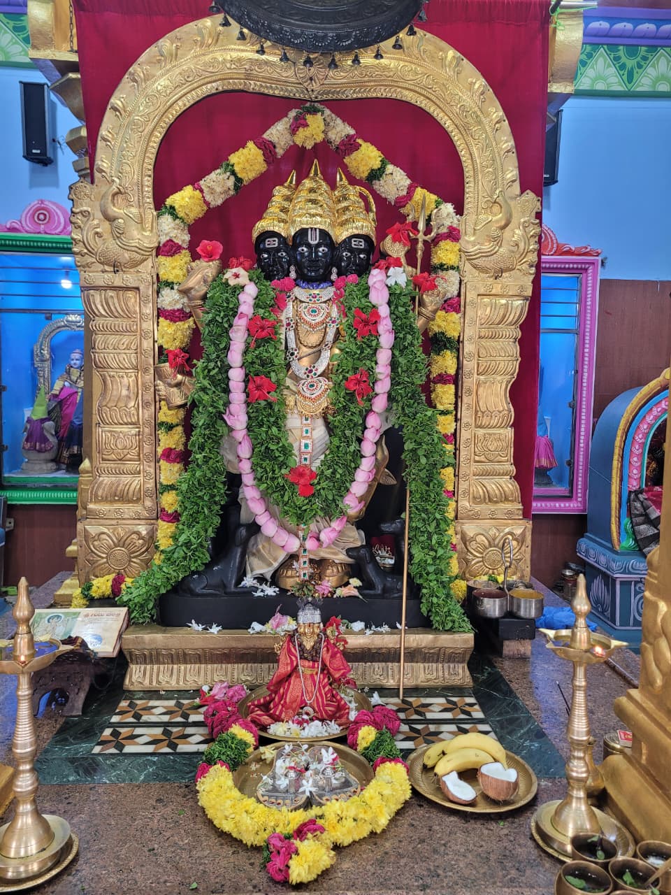 Sri Dattatreya